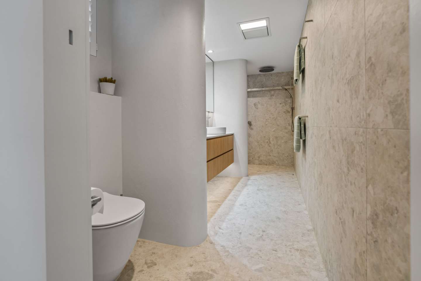 Luxury Unit Renovation - Ensuite